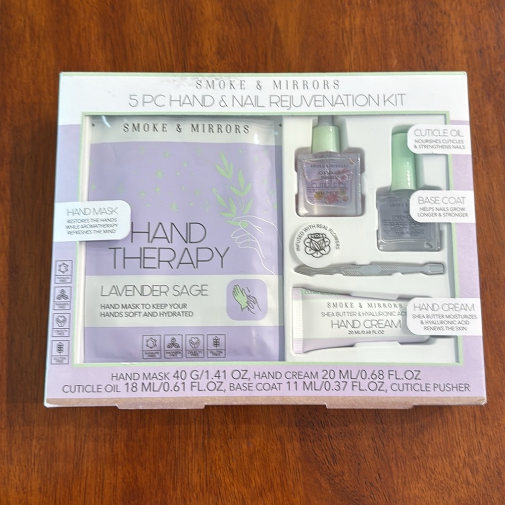 NWT Hand & Nail  Rejuvenation Kit 5PC
Smoke and Mirrors Lavender Sage Self Care